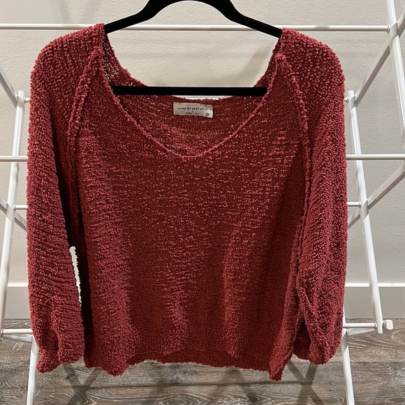 Pink Lily x Living My Best Style off-the-shoulder sweater - Picture 4 of 8